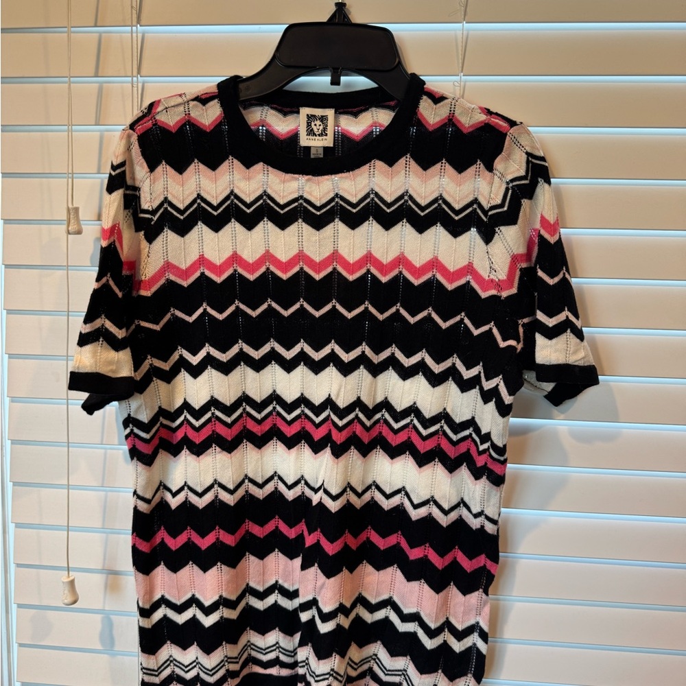 NWT Anne Klein Chevron Knit Top in Black, Pink, and Cream